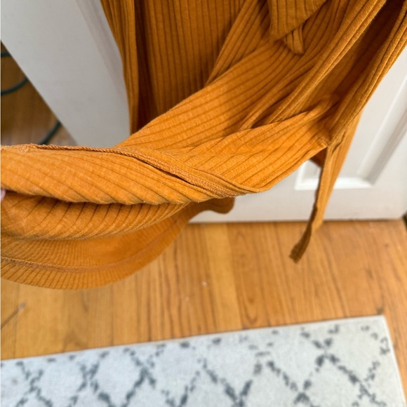 LOFT Ribbed Orange Dress - Picture 4 of 5